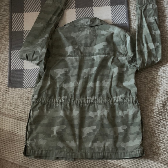 American Eagle Outfitters Camouflage Jacket - Picture 5 of 8